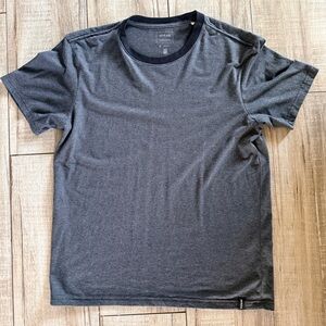 Prana Men's Short Sleeve Crew Tee in Charcoal Heather